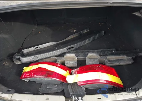 2009 Hyundai Sonata Gls z USA, uszkodzony, nr VIN 5NPET46C49H570587